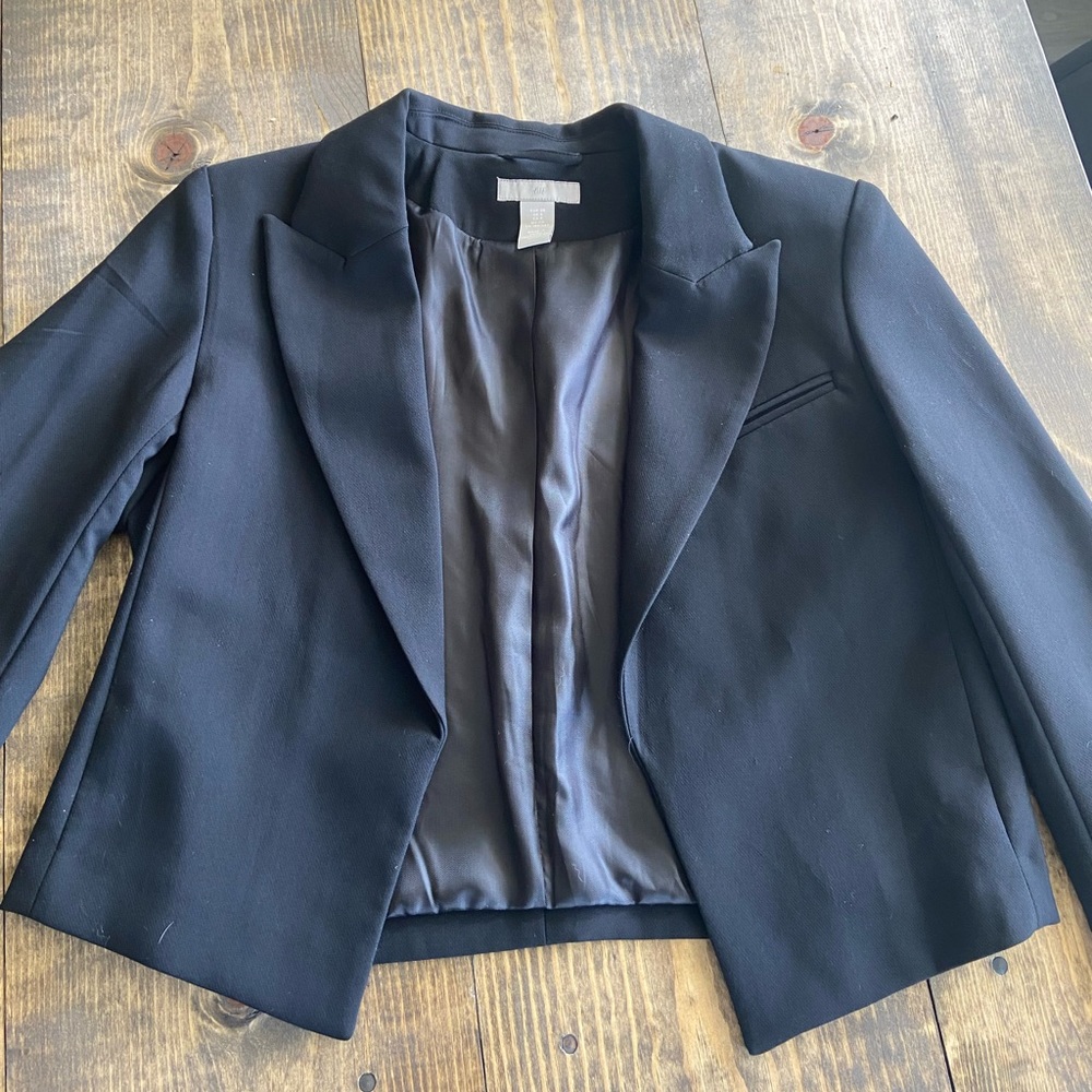 H&M Crop Blazer with Split Sleeve Detail